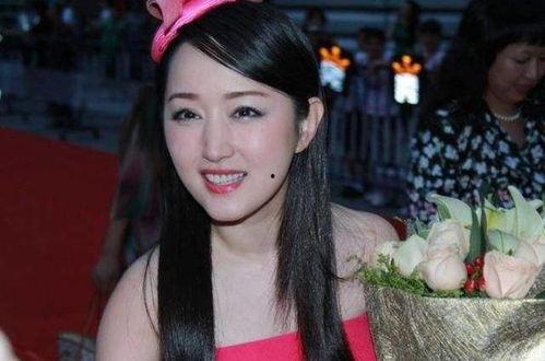 杨钰莹吃瓜,揭秘娱乐圈幕后故事